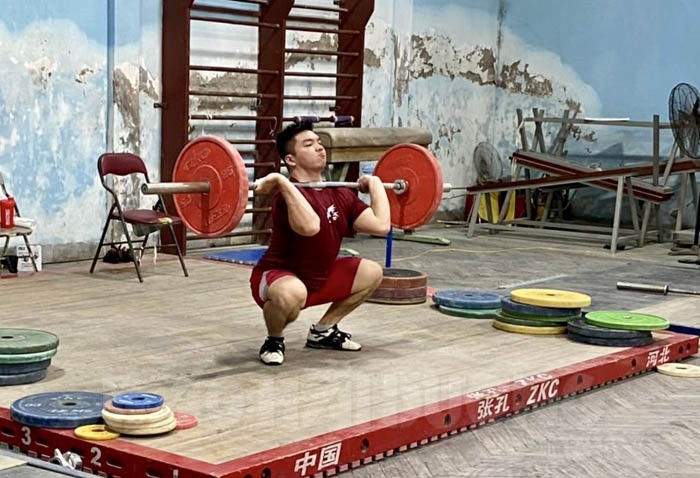 "Golden hope" of Hai Duong weightlifting